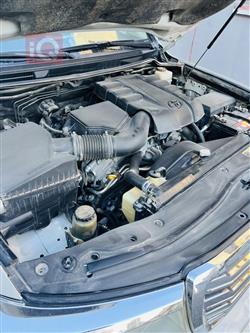 تۆیۆتا لاند کروزەر